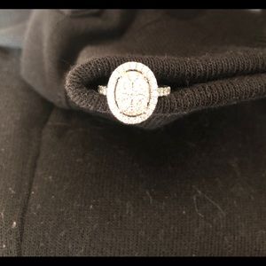 Lady’s 14kt white gold diamond cluster ring.